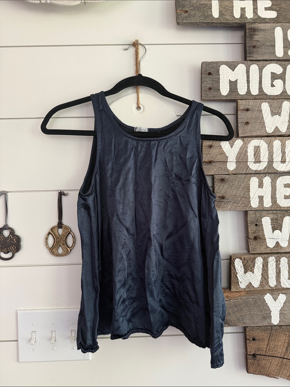 PJ Harlow Satin Scoop-Neck Tank Top — Black size XS